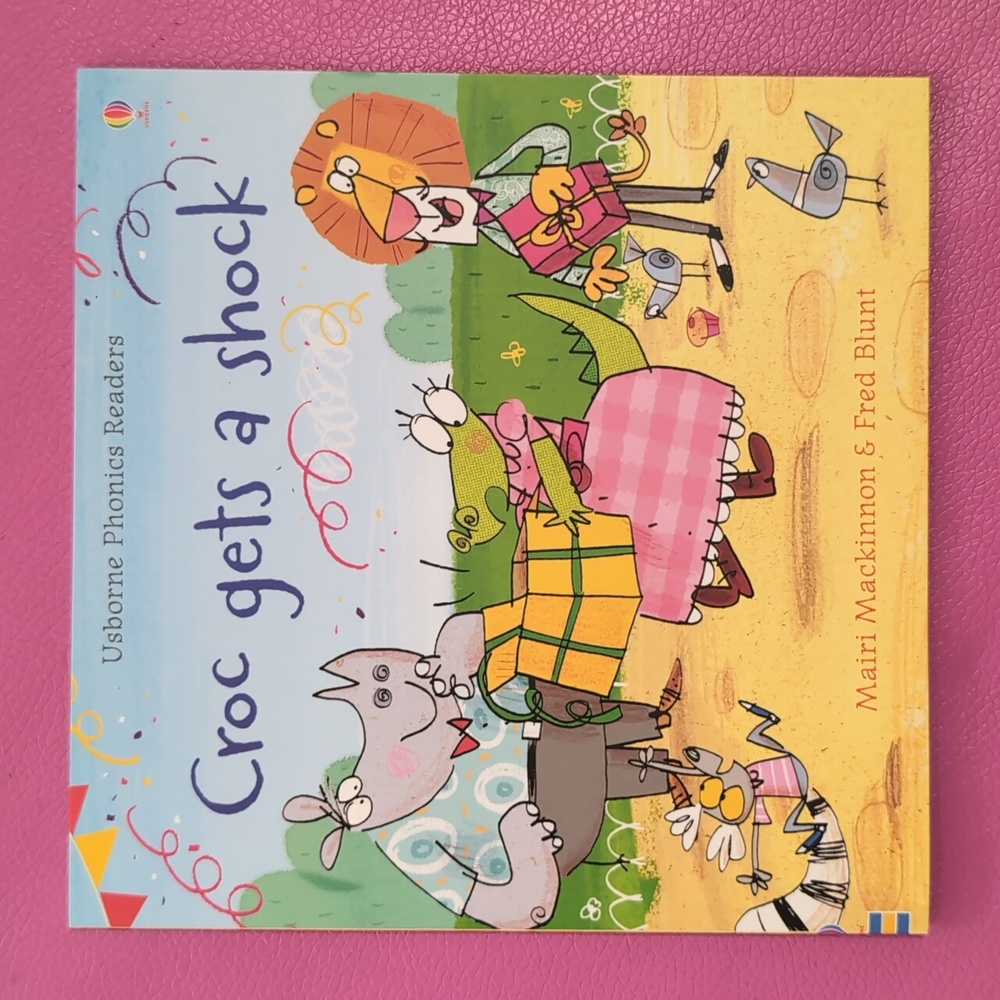 Usborne Mini Phonics Readers Hyena Ballerina And Croc Gets A Shock - Picture 4 of 5